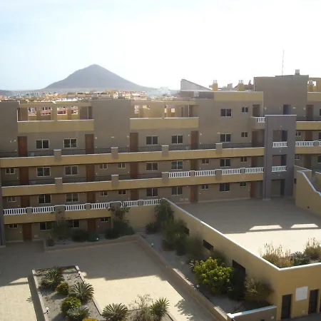 Apartamento La Perla Medano 1 *