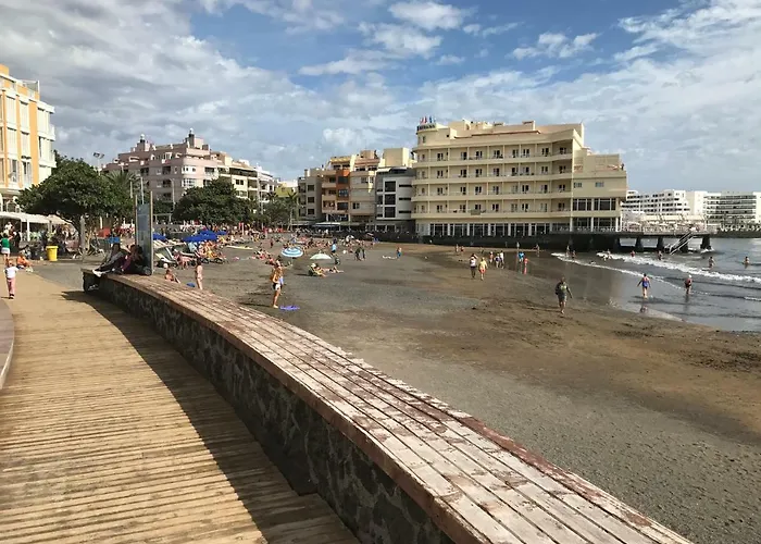 아파트 La Perla Medano 1